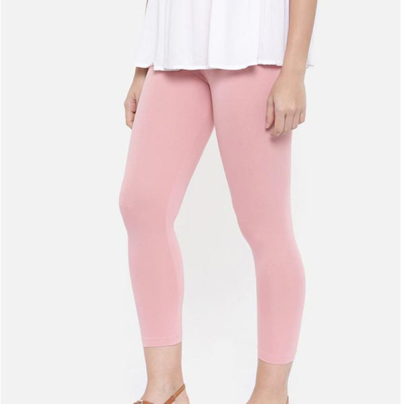 Women Pink Solid Cropped Leggings